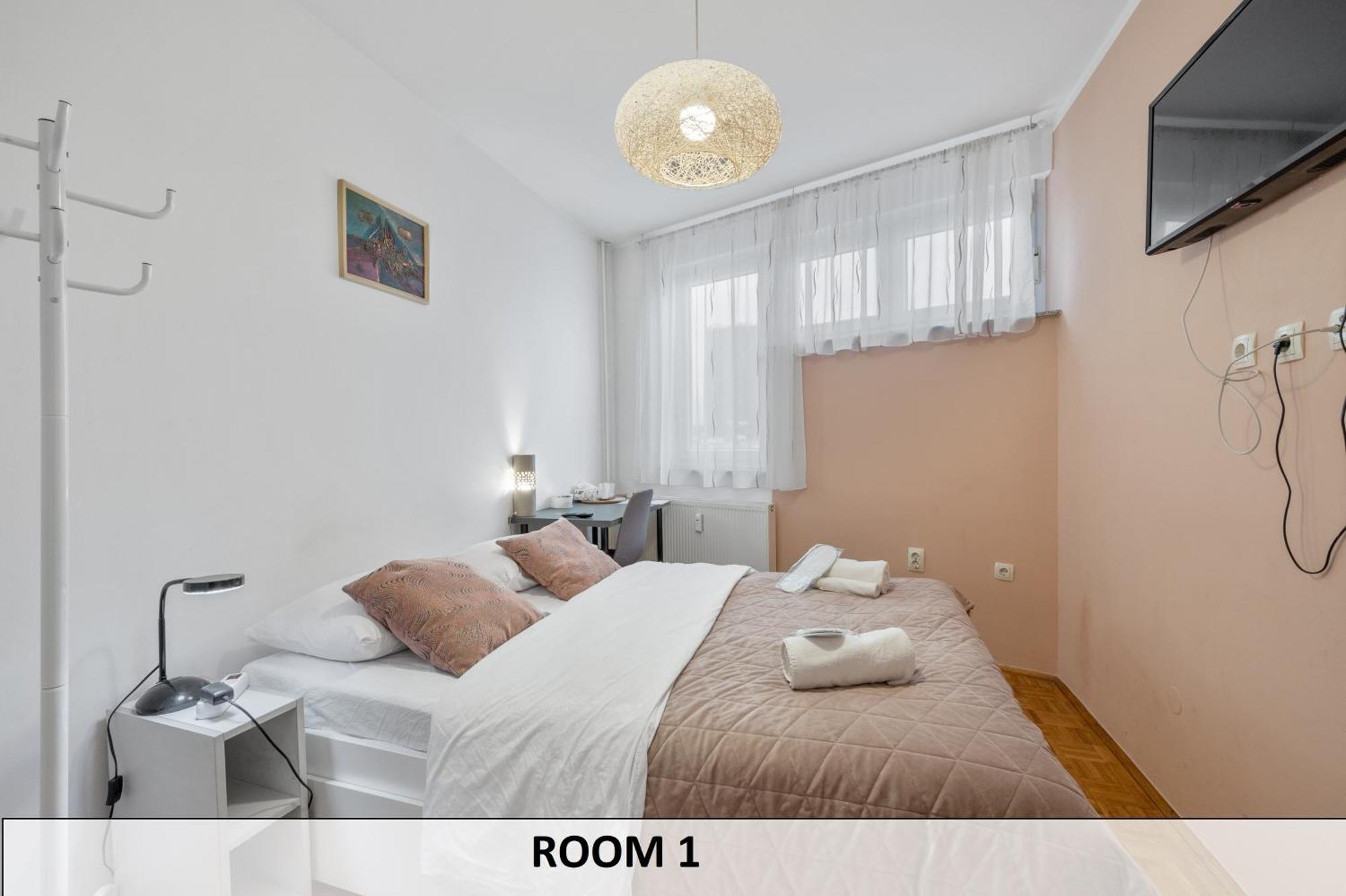 Apartman I Sobe Sofi With Common Kitchen Bathroom And Toilet Zagreb Exterior photo