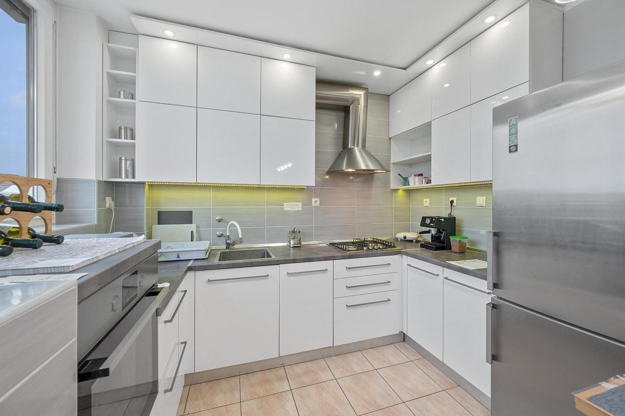 Apartman I Sobe Sofi With Common Kitchen Bathroom And Toilet Zagreb Exterior photo
