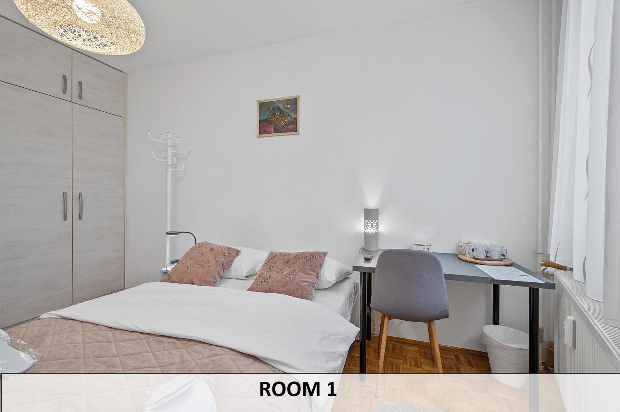 Apartman I Sobe Sofi With Common Kitchen Bathroom And Toilet Zagreb Exterior photo
